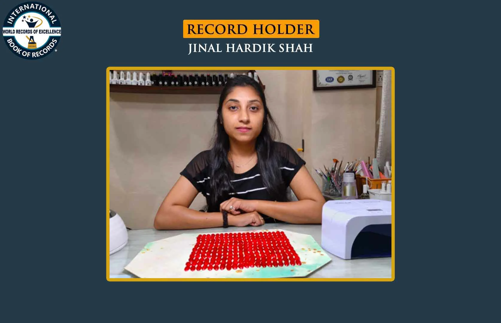 MAXIMUM ARTIFICIAL NAILS COATED WITH NAIL PAINT AND GEL IN ONE HOUR