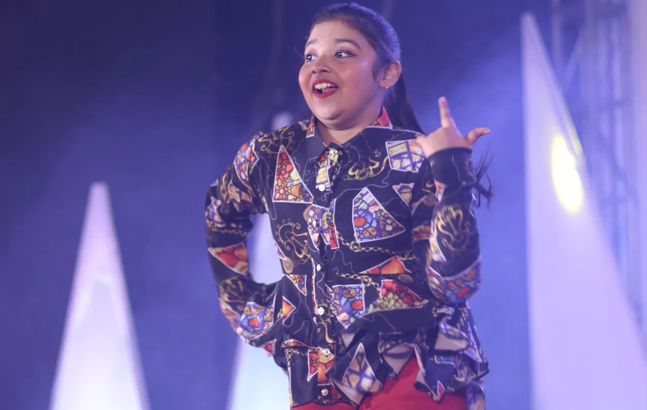 DANCE
