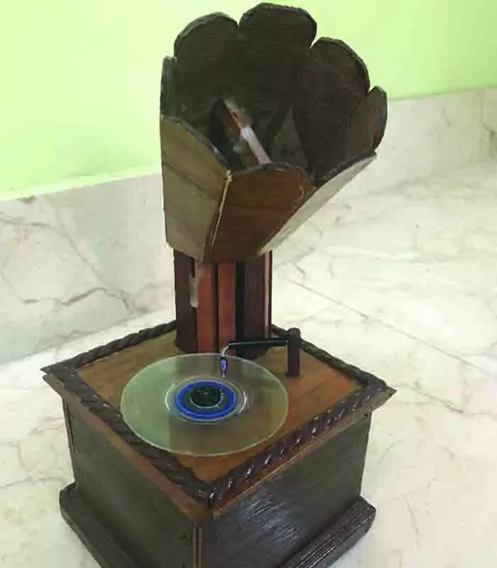 Record Image