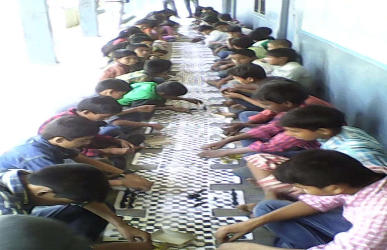 LONGEST CHESSBOARD