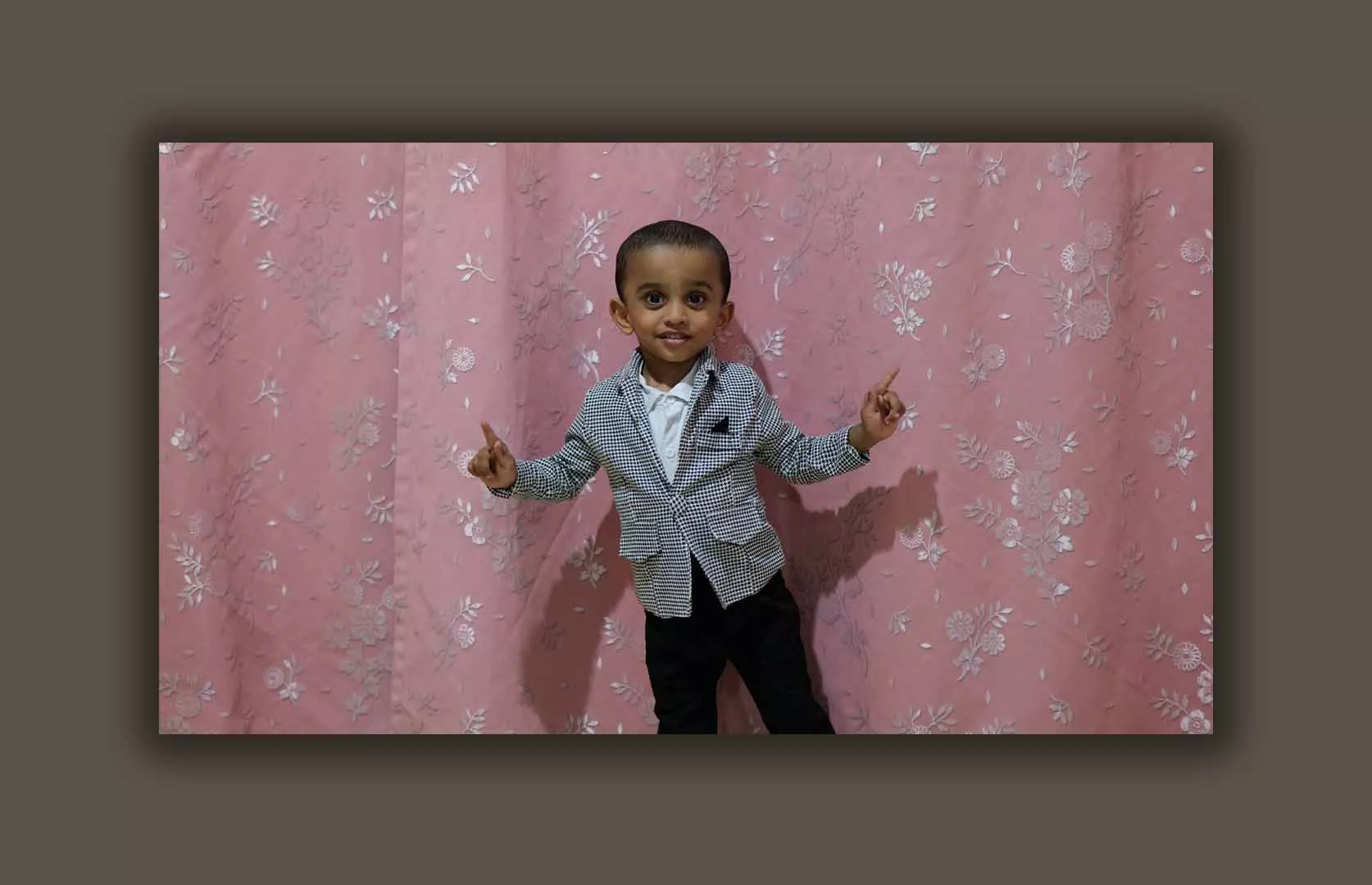 AN AMAZING KID