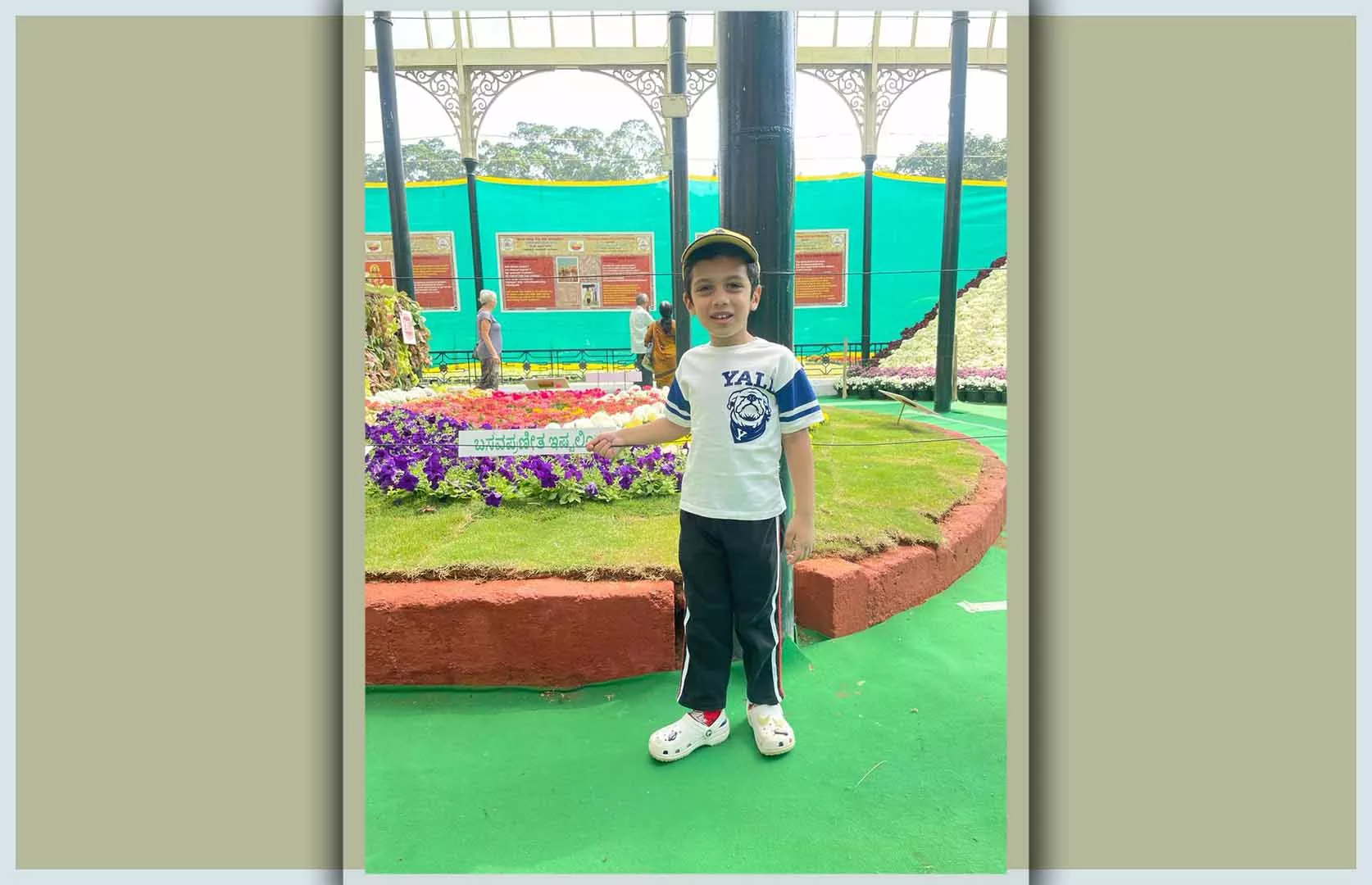 FASTEST RECITATION OF ALL PLANETS OF SOLAR SYSTEM BY A KID